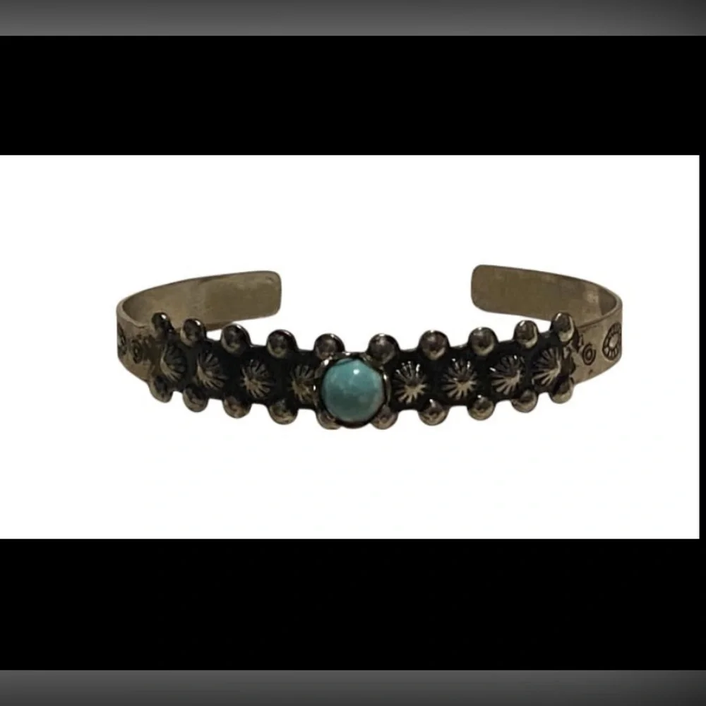 Vintage Faux Turquoise Native Cuff Bracelet ~ Small Size #9229